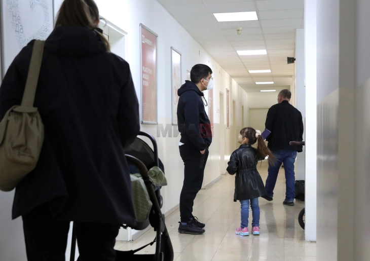 Në Shkup 120 raste të kollës së mirë, nesër do të mbajë mbledhje Komisioni për sëmundje ngjiitëse