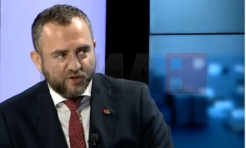 Тошковски: Решението на проблемот со личните документи е измена на два закона