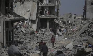 ИДФ негираше дека нападнала луѓе додека чекале хуманитарна помош во Појасот Газа