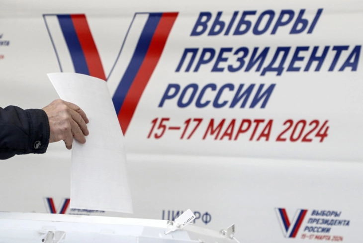 Излезноста на претседателските избори во Русија надмина 55 отсто, гласањето завршува утре