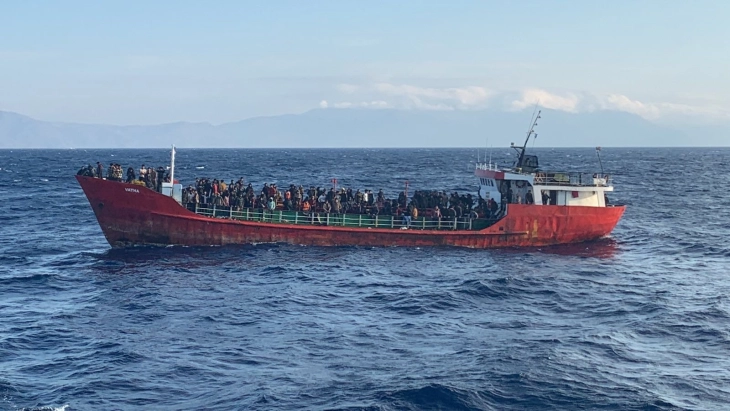 Индиската морнарица го зазеде бродот „Руен“ од сомалиските пирати и спаси 17 членови на екипажот