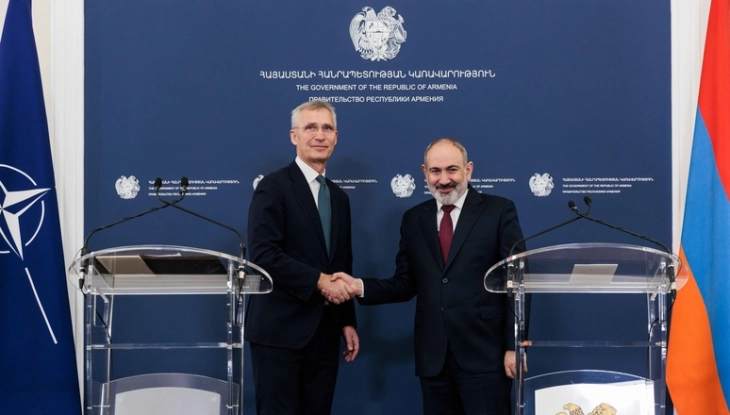 Столтенберг ја поздрави ерменската солидарност со Украина, Кремљ ја критикува посетата