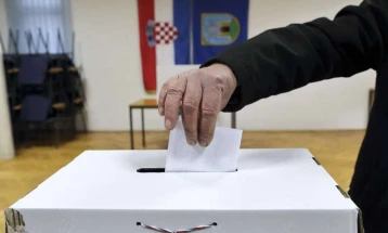 Хрватска: ХСС,Глас и Центар остануваат во коалиција со СДП, ИДС и Фокус ја напуштија, тврдат дека Милановиќ не е причината