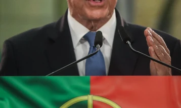 Португалскиот претседател му врачи мандат за формирање малцинска влада на Демократскиот сојуз