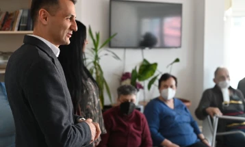 Велковски во посета на Домот за згрижување стари лица Сју Рајдер од Битола