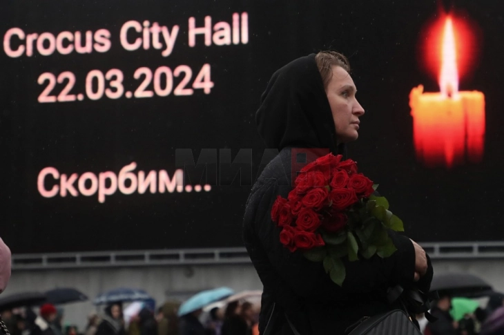 Напад во Москва: Додека Русија тагува за жртвите од пукањето во концертна сала, како ќе реагира Путин?