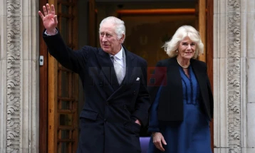 Кралот Чарлс Трети и кралицата Камила ќе присуствуваат на неделната велигденска служба во Виндзор