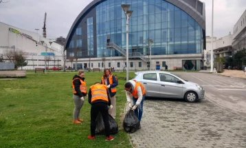 „Комунална хигиена“ спроведува акција за чистење на јавни површини