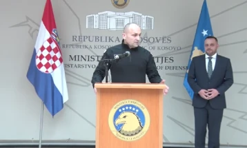 Хрватскиот министер за одбрана во Приштина: Хрватска ќе продолжи да го поддржува Косово на патот кон НАТО