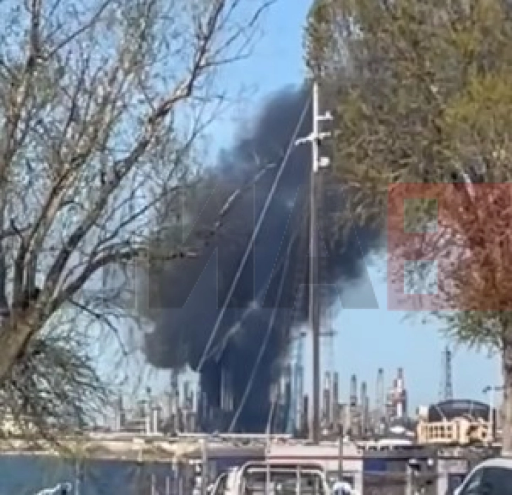 Експлозија во најголемата романска нафтена рафинерија Петромидија, нема повредени