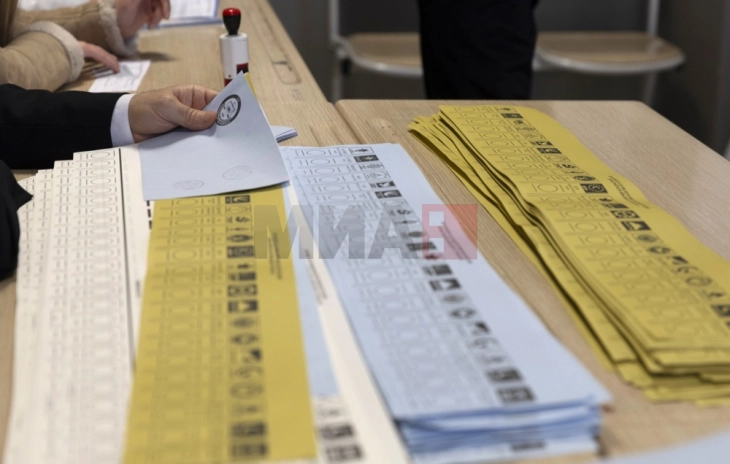 Затворени гласачките места за локалните избори во Турција