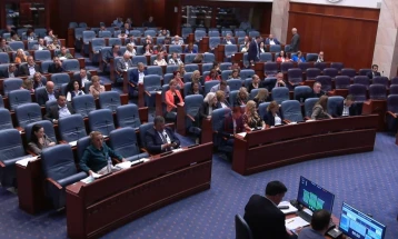 Kuvendi i miratoi ndryshimet në Kodin Zgjedhor dhe plotësimet në Ligjin për ndërtimin e autostradës Kërçovë - Ohër