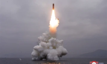 Северна Кореја лансираше балистичка ракета кон Јапонско Море