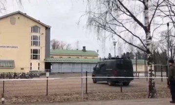 Ka vdekur një nga tre fëmijët e plagosur nga të shtënat në një shkollë fillore në Finlandë