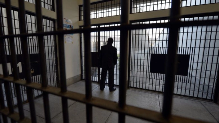 Заложничка криза во затвор во Холандија: Затвореник киднапирал двајца затвореници