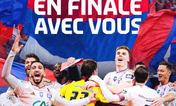 Кајзерслаутерн прв финалист во германскиот, Лион во францускиот куп