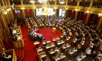 Дојава за бомба во норвешкиот Парламент