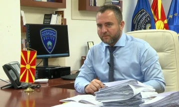 Тошковски: Ниту еден полициски службеник не смее да биде член на политичка партија