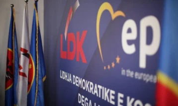 ЛДК: Владата лаже дека Косово напредувало во меѓународните индекси