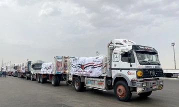 Mbi 19.000 kamionë me ndihmë nga Egjipti kanë hyrë në Gazë që nga fillimi i konfliktit midis Hamasit dhe Izraelit