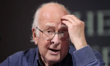 Nobel Prize-winning physicist Professor Peter Higgs dies aged 94