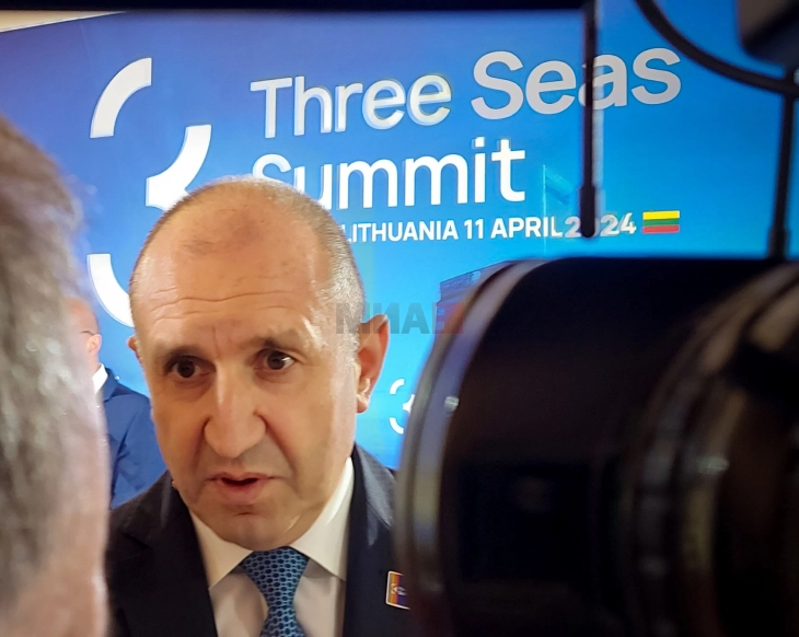Радев: Бугарија има максимална корист од Иницијативата „Три мориња“