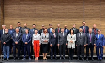Работен состанок на политичките претставници на Бошњаците од регионот во Сараево