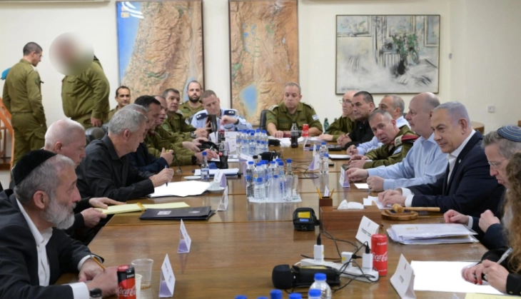 Си-Ен-Ен: Израел ги разгледа воените планови за одговор на Иран, но не е јасно дали е донесена одлука