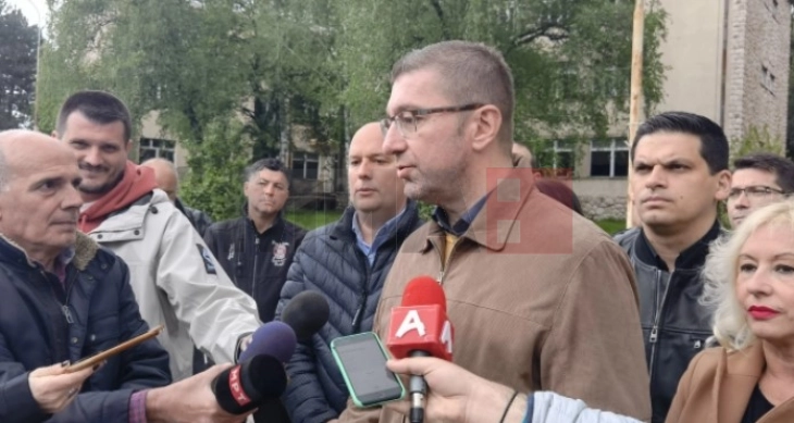 Mickoski: VMRO-DPMNE do të udhëheqë një fushatë pozitive që do të kthejë besimin e qytetarëve në institucionet