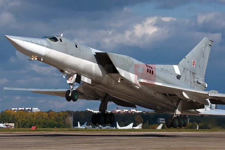 Ukraina pretendon se ka rrëzuar një aeroplan bombardues rus Tu-22M3