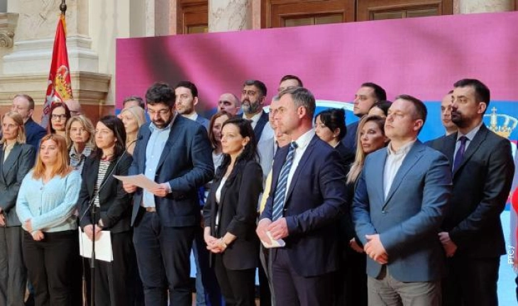 Шест членки на досегашната коалиција „Србија против насилството“ одат на избори под слоганот „Ја избирам борбата“
