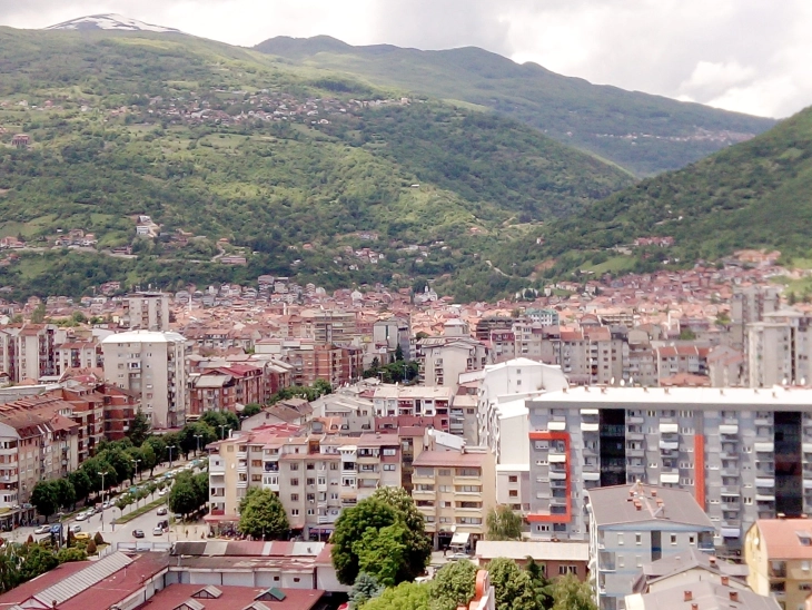 Сите 117 избирачки места во Тетово отворени навреме, гласањето без проблеми