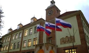 Словенија го повика на разговор српскиот в.д. амбасадор поради навредливите изјави на Вучиќ
