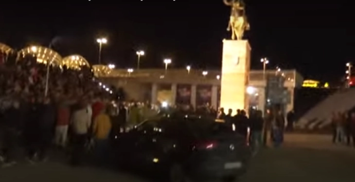 ДУИ слави на плоштадот „Скендербег“ во Скопје
