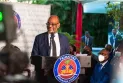 Премиерот на Хаити се повлекува, земјата ќе ја води преоден совет