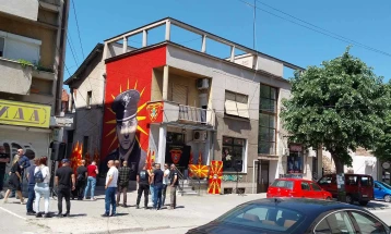 Mural honouring Boban Trajkovski killed 23 years ago near Vejce unveiled in Kumanovo