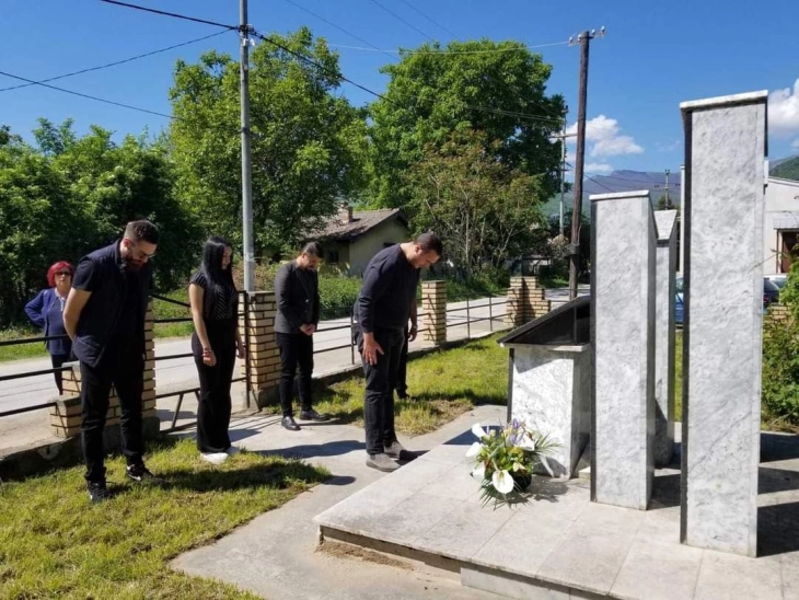 Левица во Битола оддаде почит на загинатите бранители во Вејце