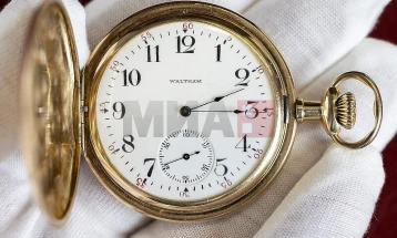 Златен џебен часовник од „Титаник“ продаден за рекордни 1,2 милиони фунти