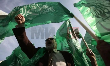 Извор од Хамас: Милитантната група ја одобри првата фаза од договорот со Израел