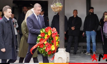 Мицкоски: Денес се поклонивме на македонскиот великан Гоце Делчев со желба за национално обединување по 8 мај