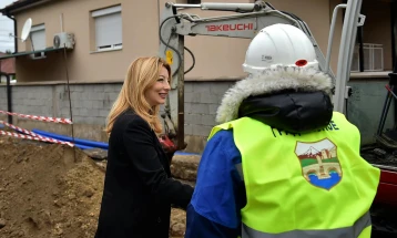 Арсовска изврши увид во реконструкција на водоводна мрежа во Горно Лисиче