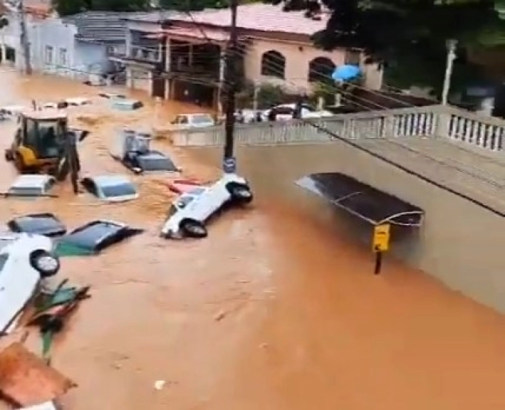 Бројот на жртвите во поплавите во Бразил се зголеми на 56