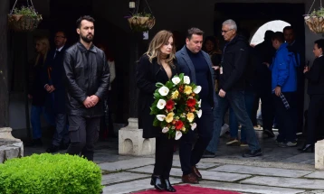 Делегација на Левица положи цвеќе на гробот на Гоце Делчев 