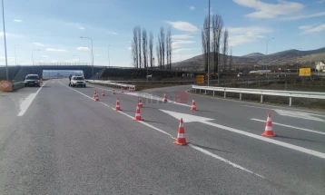 Едeн загинат и тројца повредени во сообраќајка на експресниот пат Штип - Кочани