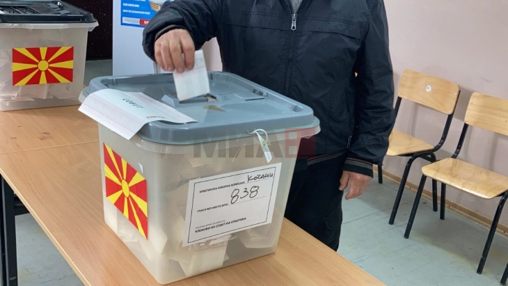 Në Ohër sot do të votojnë 239, ndërsa në Debërcë 34 persona të moshuar dhe të pafuqishëm