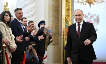 Петтата претседателска инаугурација на Владимир Путин значи повеќе од исто за Русија со малку избор