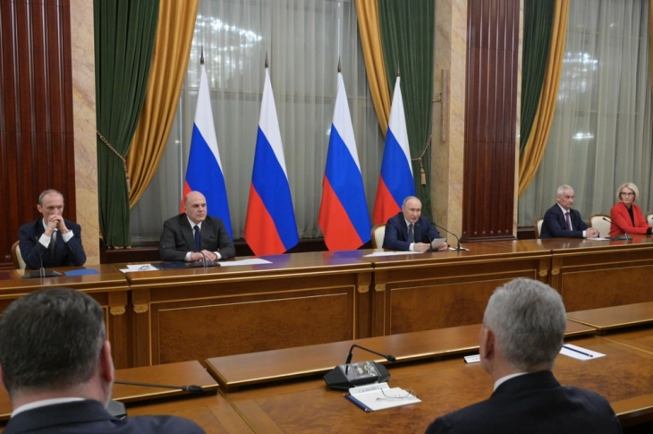 Руската Влада поднесе оставка по инаугурацијата на Путин