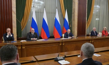 Руската Влада поднесе оставка по инаугурацијата на Путин
