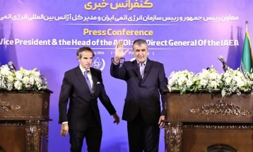 Еслами: Позитивни се разговорите помеѓу Иран и МААЕ