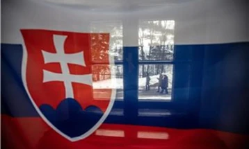 Sllovakia regjistron 1.100 kërcënime për bomba brenda një dite, policia nis hetimet për terrorizëm